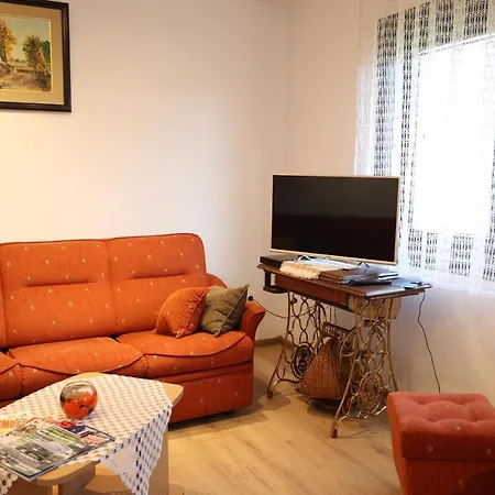 Apartment Nana *
