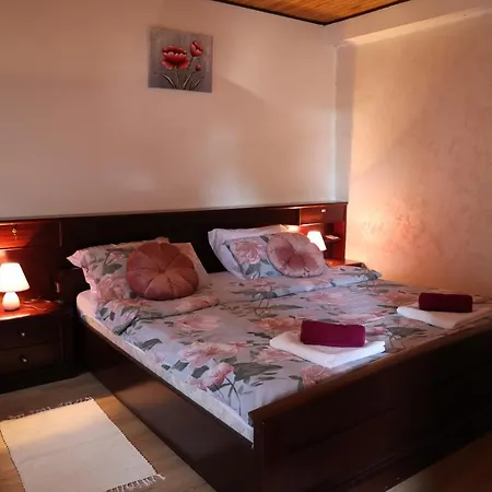 Nana * Gornji Milanovac